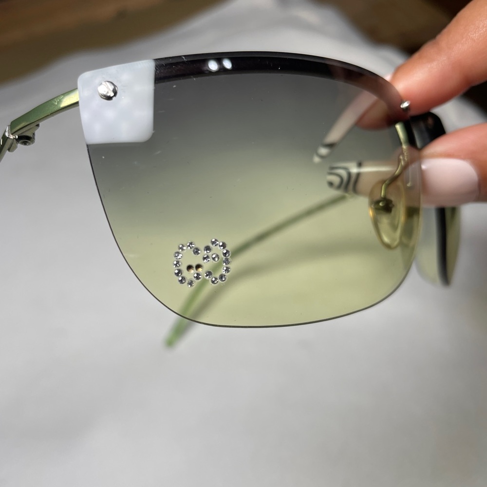 Vintage Y2K Gucci Rhinestone sunglasses - Picture 2 of 6